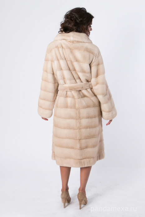 картинка Пальто норковое паломино от магазина Панда